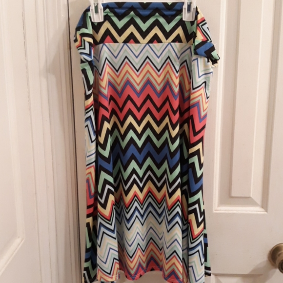LuLaRoe Dresses & Skirts - LuLaRoe Skirt